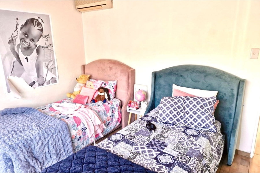 To Let 3 Bedroom Property for Rent in Caribbean Beach Club North West